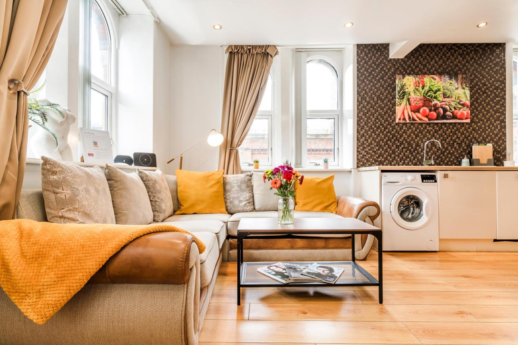 ליברפול Cavern Quarters, Beautiful Two Bedroom City Centre Apartment By Garudy Serviced Apartments And Short Lets - Perfect For Longer Stays מראה חיצוני תמונה
