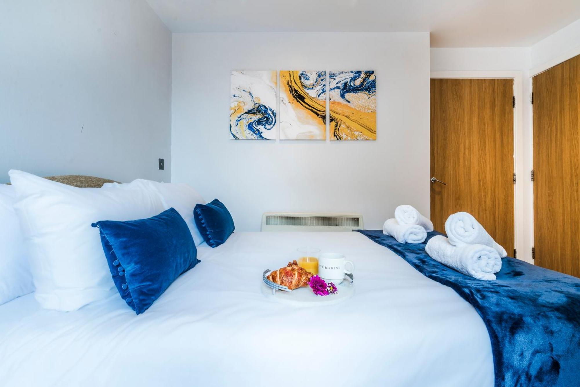 ליברפול Cavern Quarters, Beautiful Two Bedroom City Centre Apartment By Garudy Serviced Apartments And Short Lets - Perfect For Longer Stays מראה חיצוני תמונה
