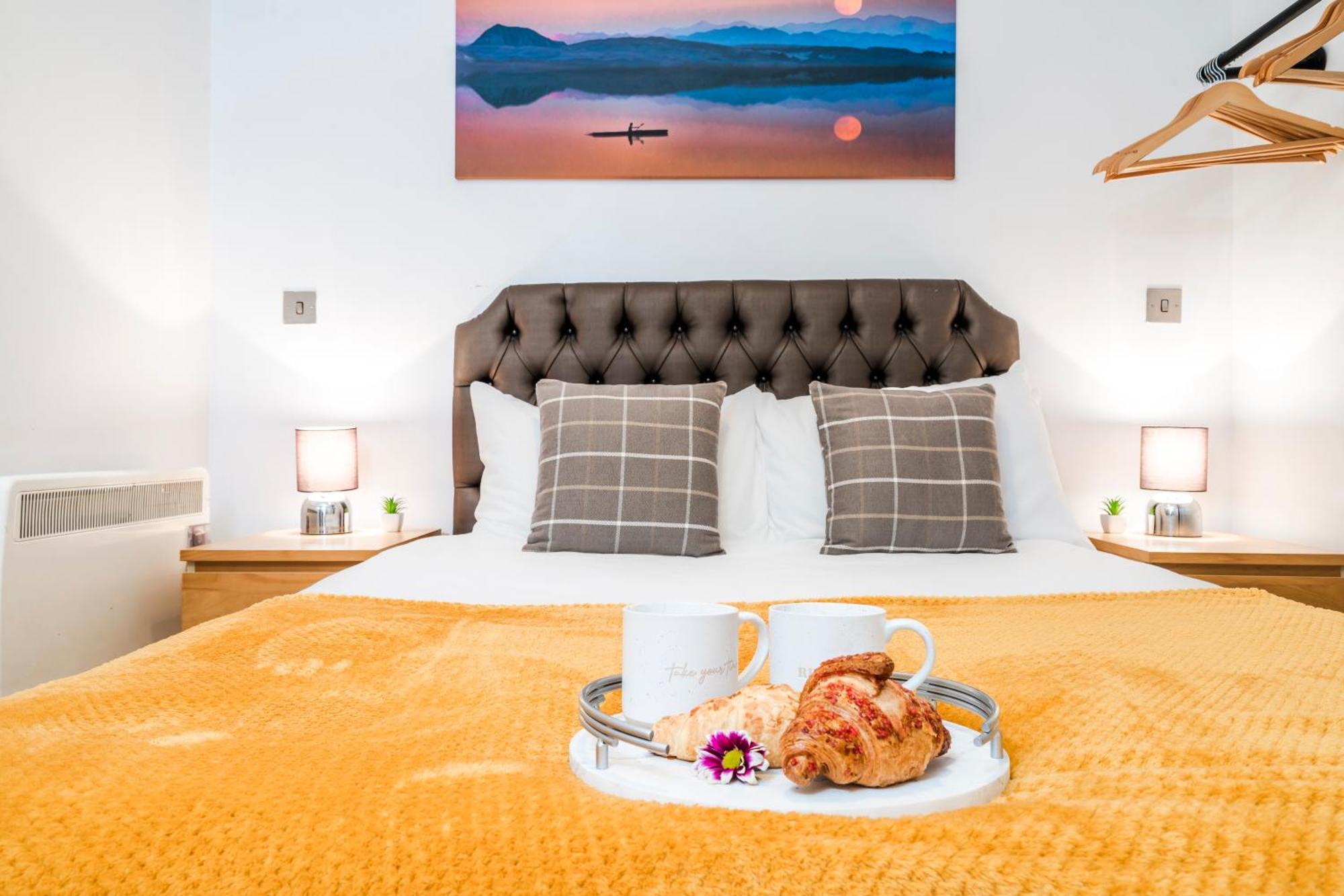 ליברפול Cavern Quarters, Beautiful Two Bedroom City Centre Apartment By Garudy Serviced Apartments And Short Lets - Perfect For Longer Stays מראה חיצוני תמונה